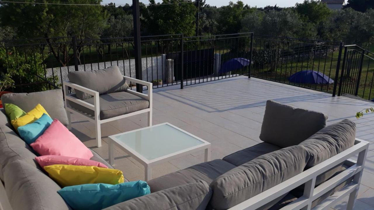 Holiday Home Dioniza Воднян Екстер'єр фото