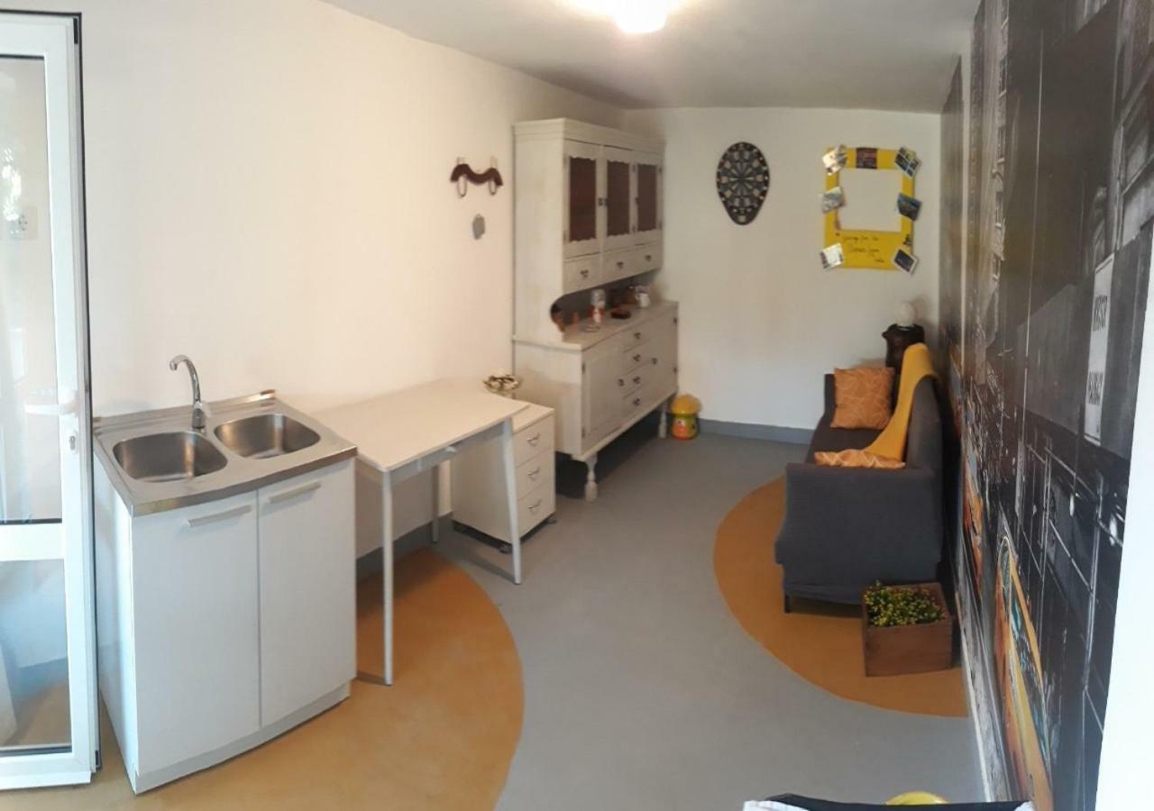 Holiday Home Dioniza Воднян Екстер'єр фото