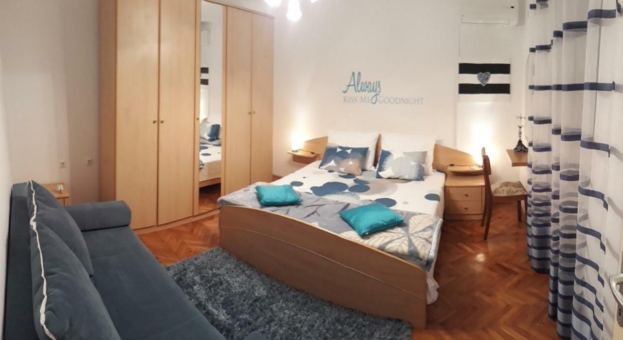 Holiday Home Dioniza Воднян Екстер'єр фото